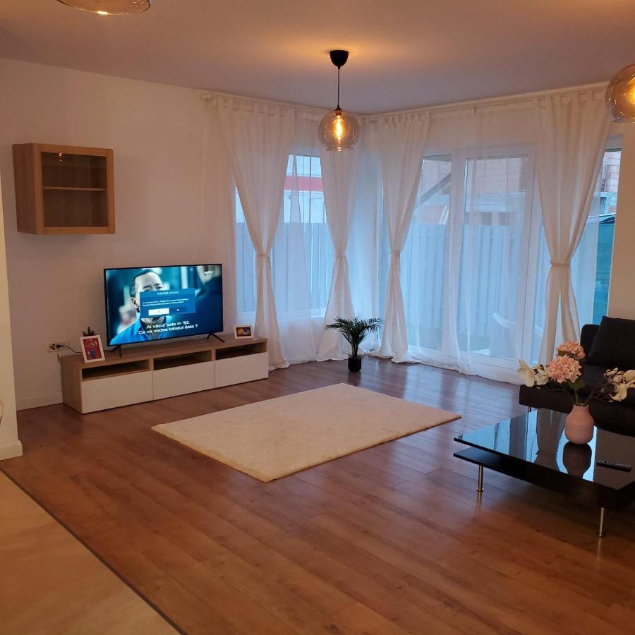 Galaxy Residence Villa Otopeni Kültér fotó