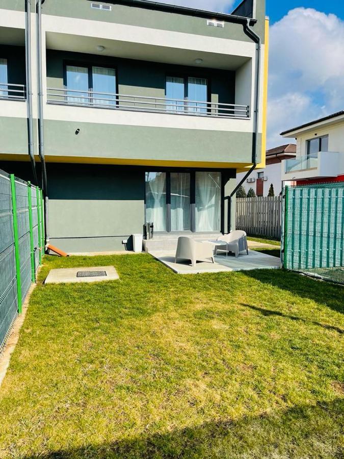 Galaxy Residence Villa Otopeni Kültér fotó