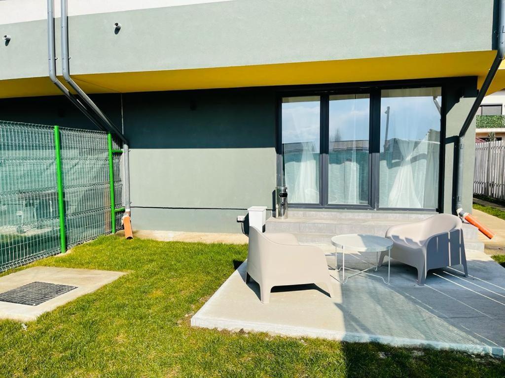 Galaxy Residence Villa Otopeni Kültér fotó