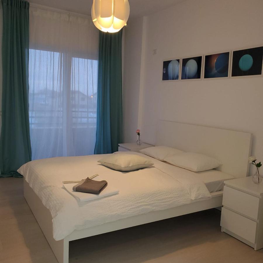 Galaxy Residence Villa Otopeni Kültér fotó